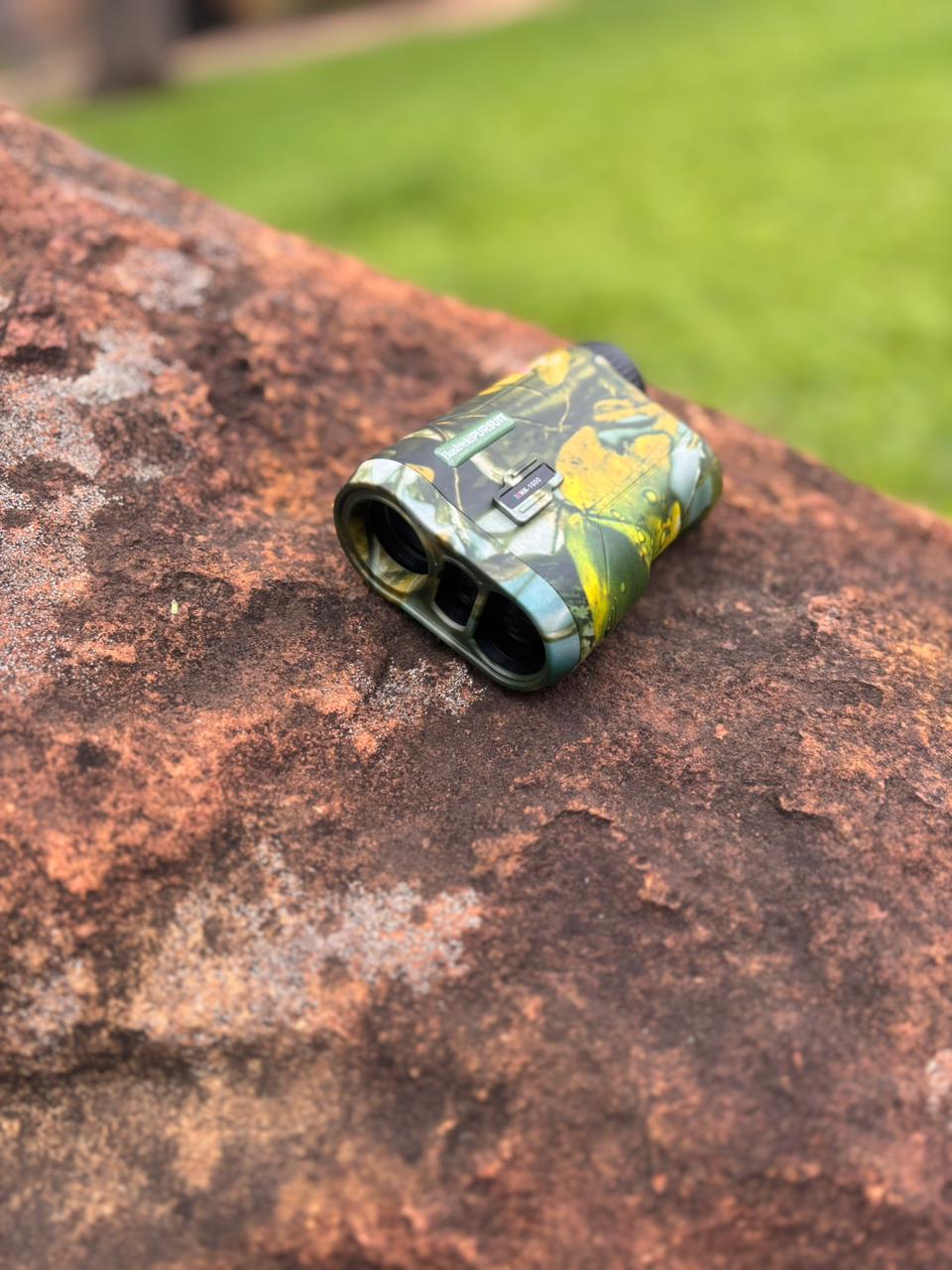 bushveld pursuit 1000m rangefinder bushveld pursuit 1000m rangefinder